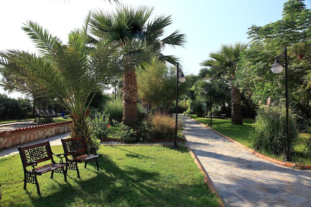 Club Cactus Paradise Gumuldur Exterior foto